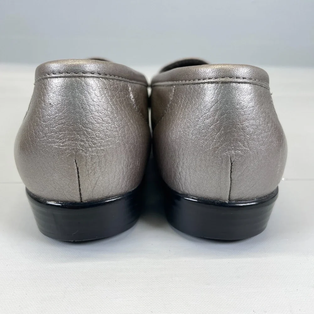 SAS Metro Horsebit Loafers Womens Size 9.5 M Gray Silver Leather Tripad Shoes